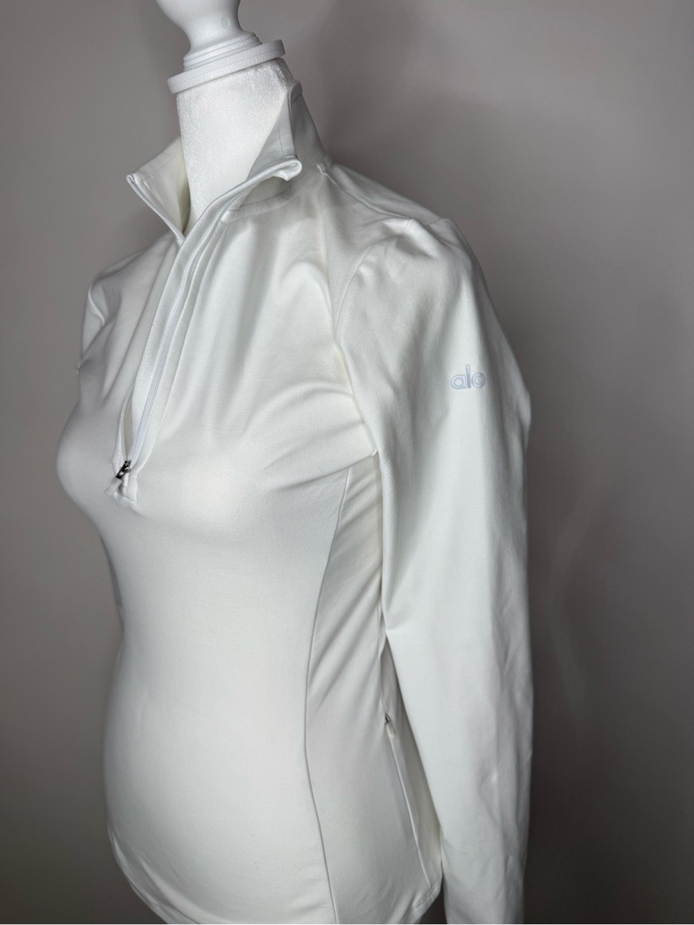 ALO Yoga White Quarter-Zip Pullover